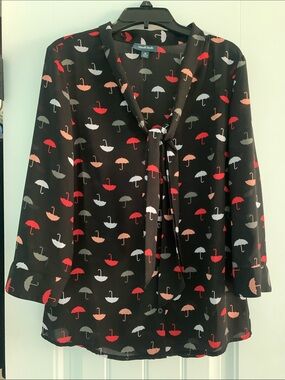 ModCloth Umbrella Button Down Tie Neck Blouse M Medium black red three quarter